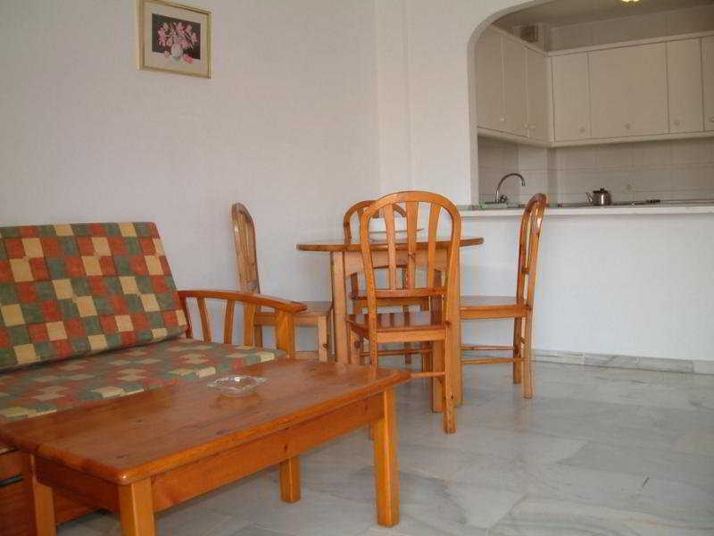 Apartamentos Jardines Del Gamonal Málaga Eksteriør billede